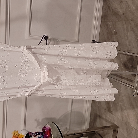 NWT Donna Karan Seaside Eyelet Cutout Dress - Picture 3 of 11